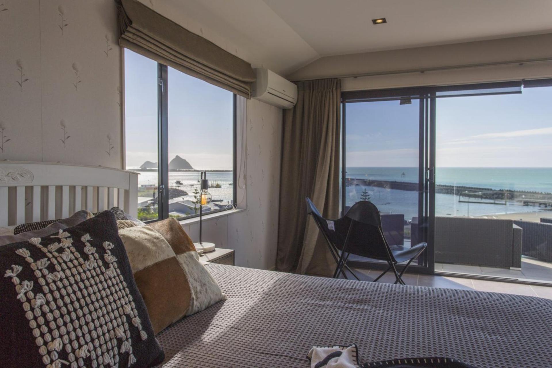 The Waterfront Escape Villa New Plymouth Bagian luar foto